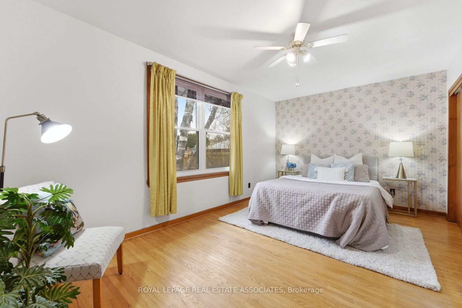 Photo 27 of 68 Gair Drive, Etobicoke, Alderwood — HOMEH