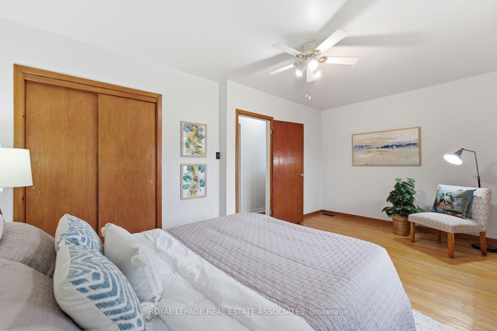 Photo 29 of 68 Gair Drive, Etobicoke, Alderwood — HOMEH