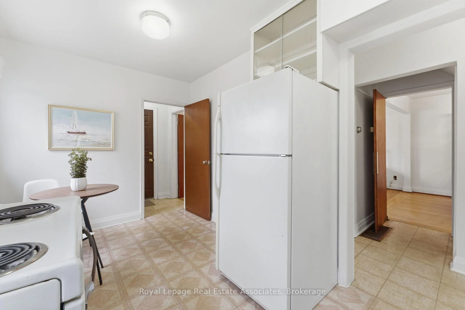 Photo 22 of 68 Gair Drive, Etobicoke, Alderwood — HOMEH