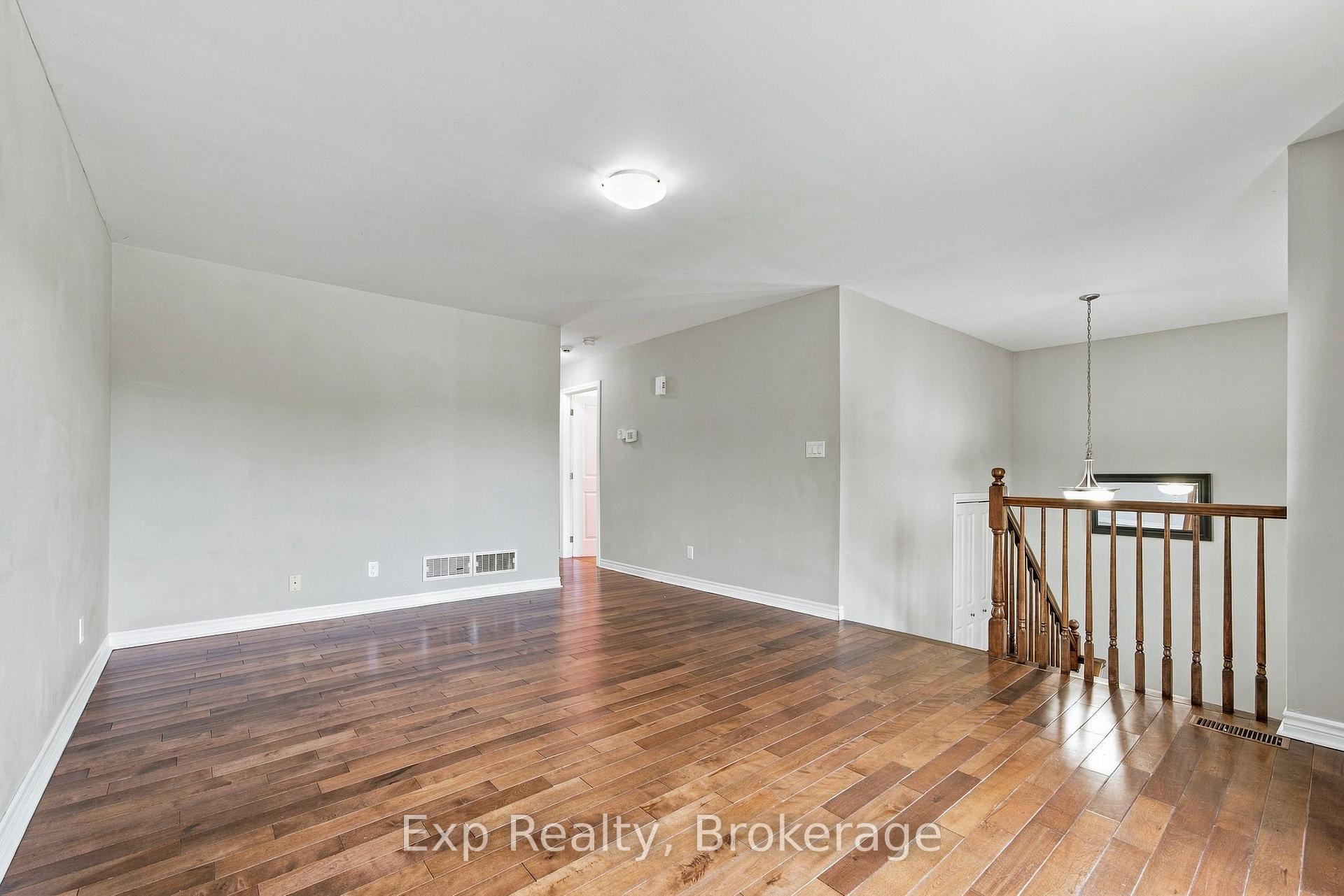 Photo 11 of 216 Brant Street, Deseronto, Deseronto (Town) — HOMEH