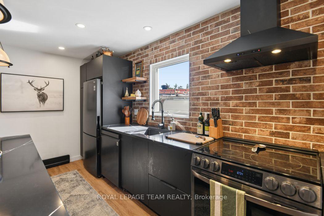 Photo 7 of 321 Mona Avenue, Ottawa, Vanier — HOMEH