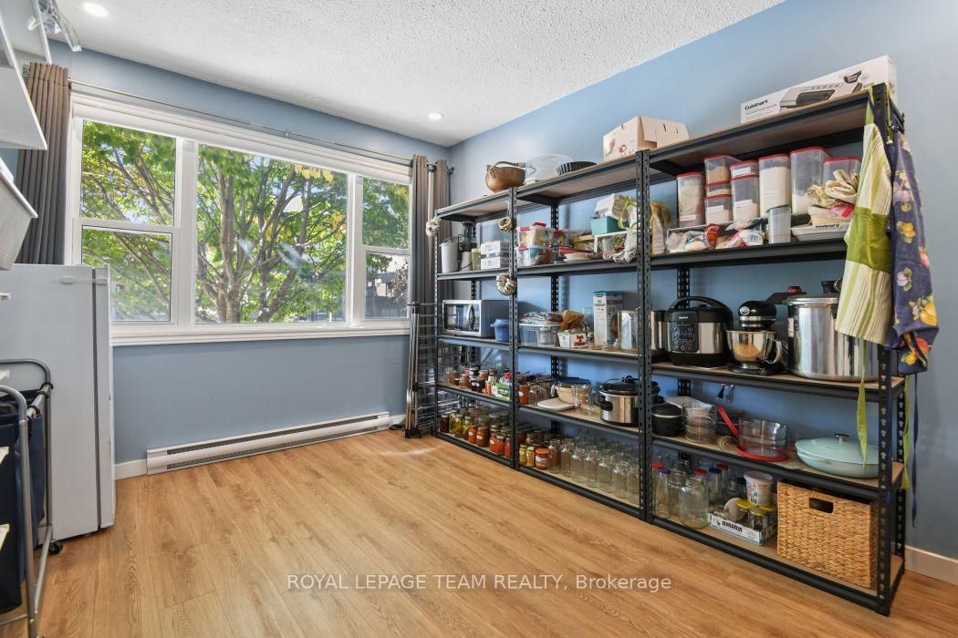 Photo 16 of 321 Mona Avenue, Ottawa, Vanier — HOMEH
