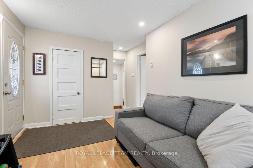 Photo 26 of 321 Mona Avenue, Ottawa, Vanier — HOMEH