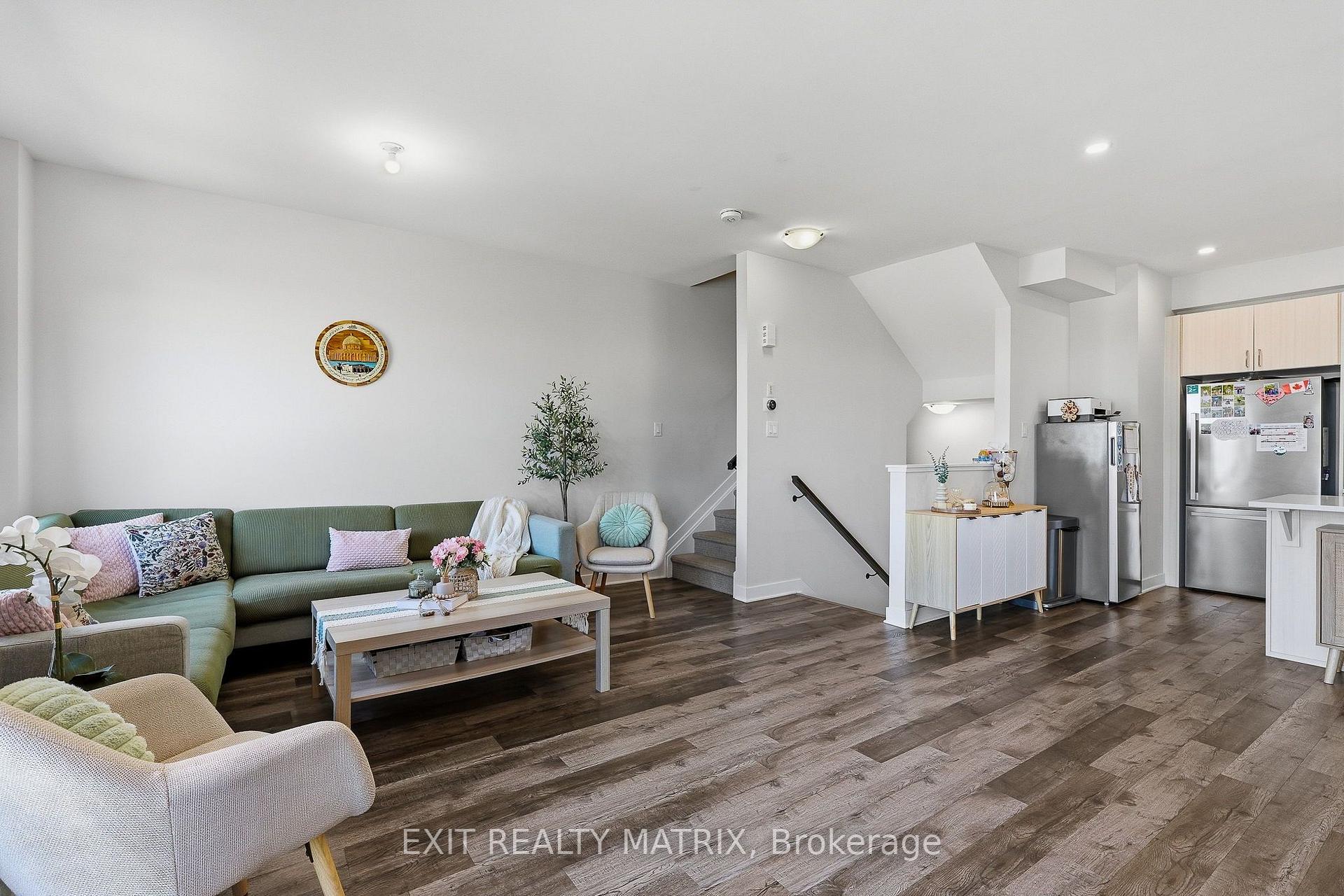 Photo 14 of 154 Visor Private, Ottawa, Kanata - Emerald Meadows/Trailwest — HOMEH