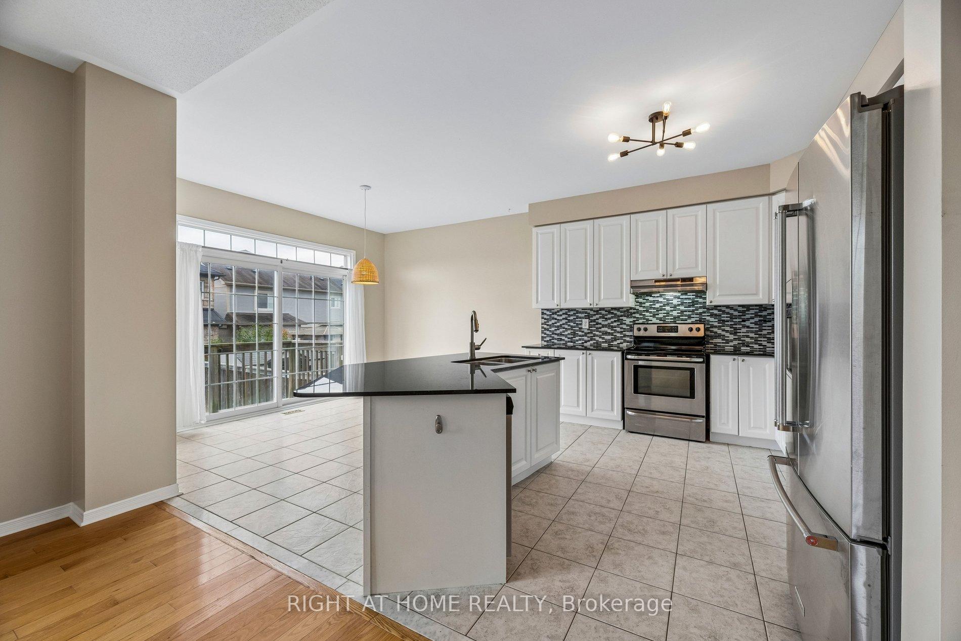 Photo 13 of 150 Jennings Drive, Clarington, Bowmanville — HOMEH