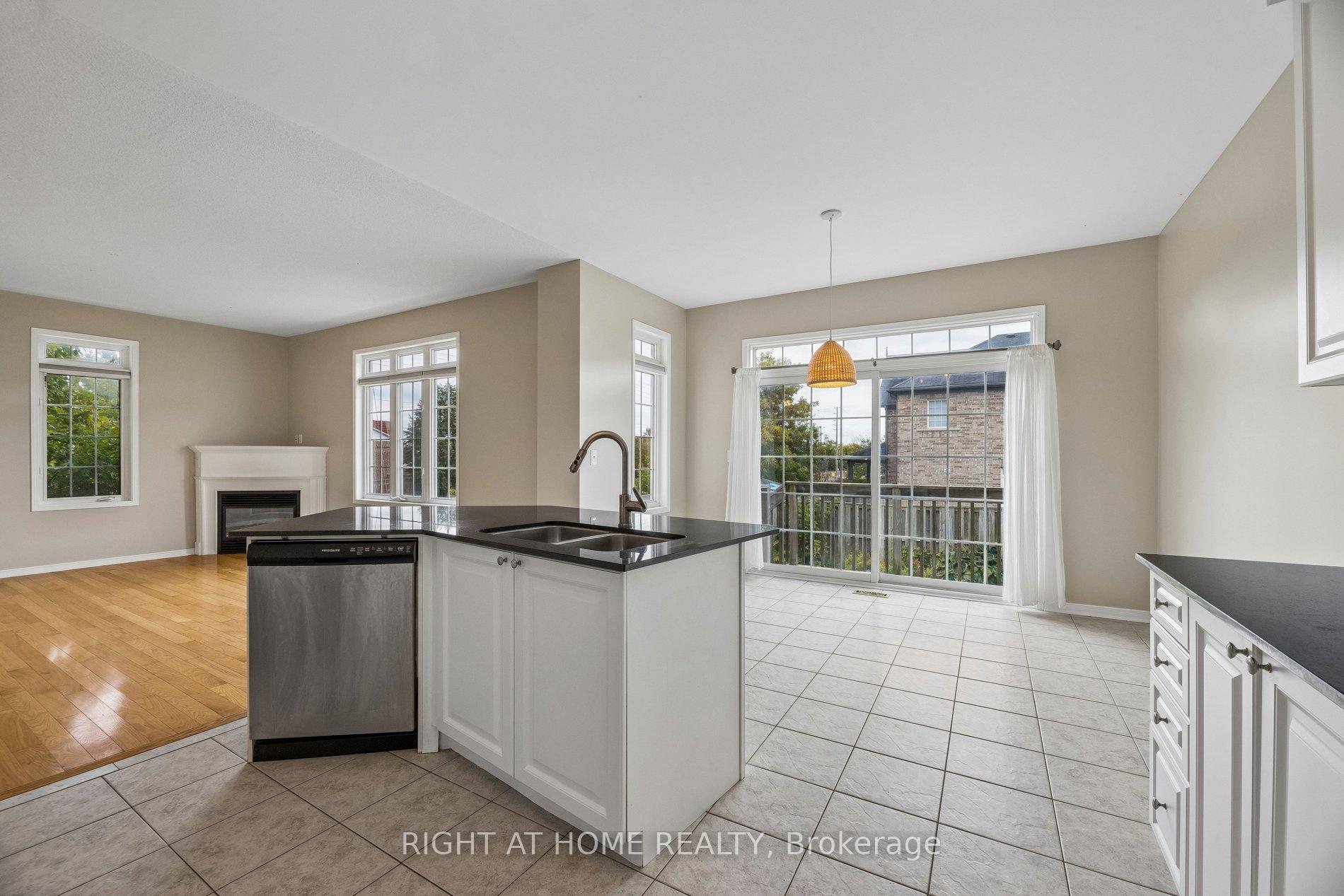 Photo 15 of 150 Jennings Drive, Clarington, Bowmanville — HOMEH
