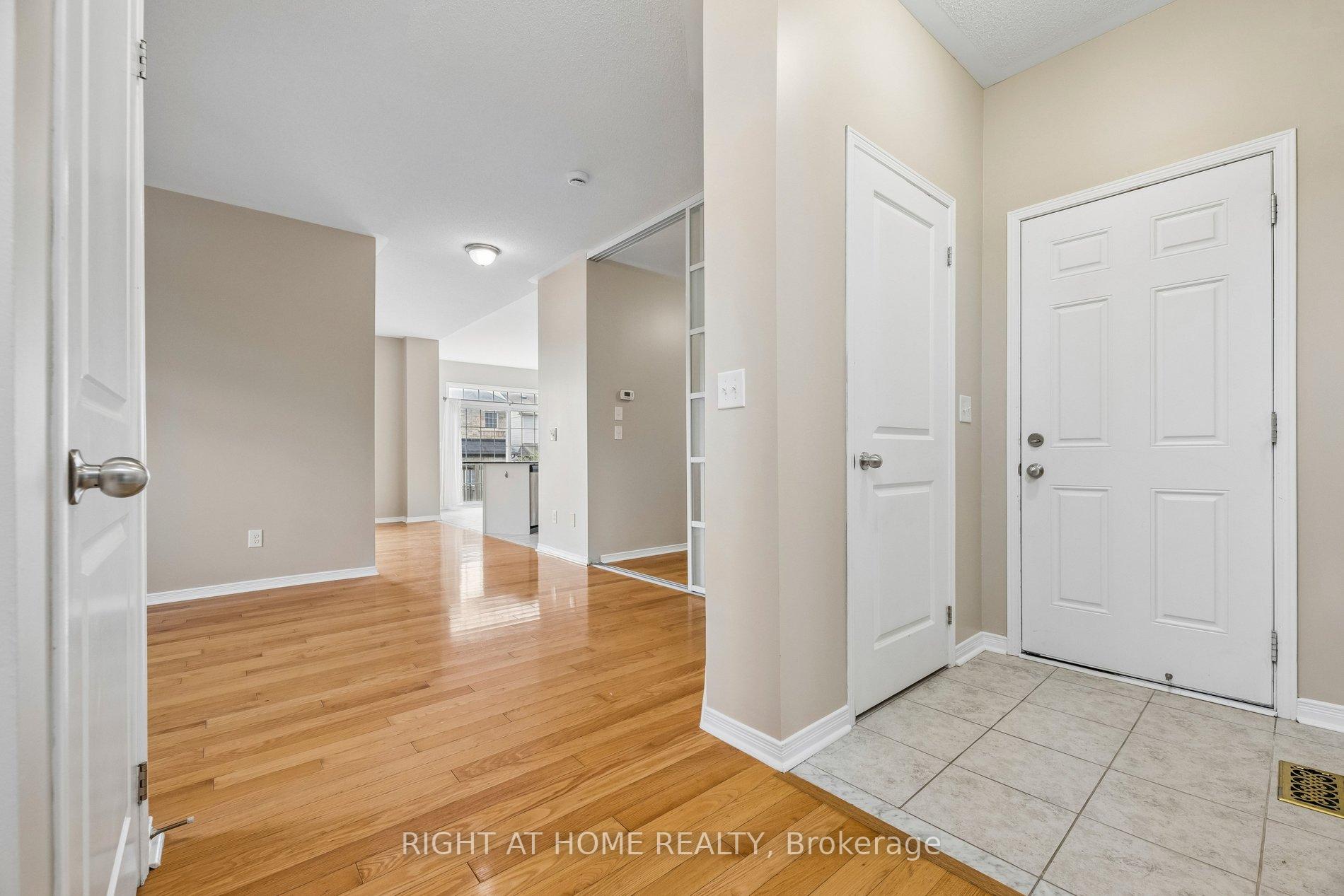 Photo 20 of 150 Jennings Drive, Clarington, Bowmanville — HOMEH