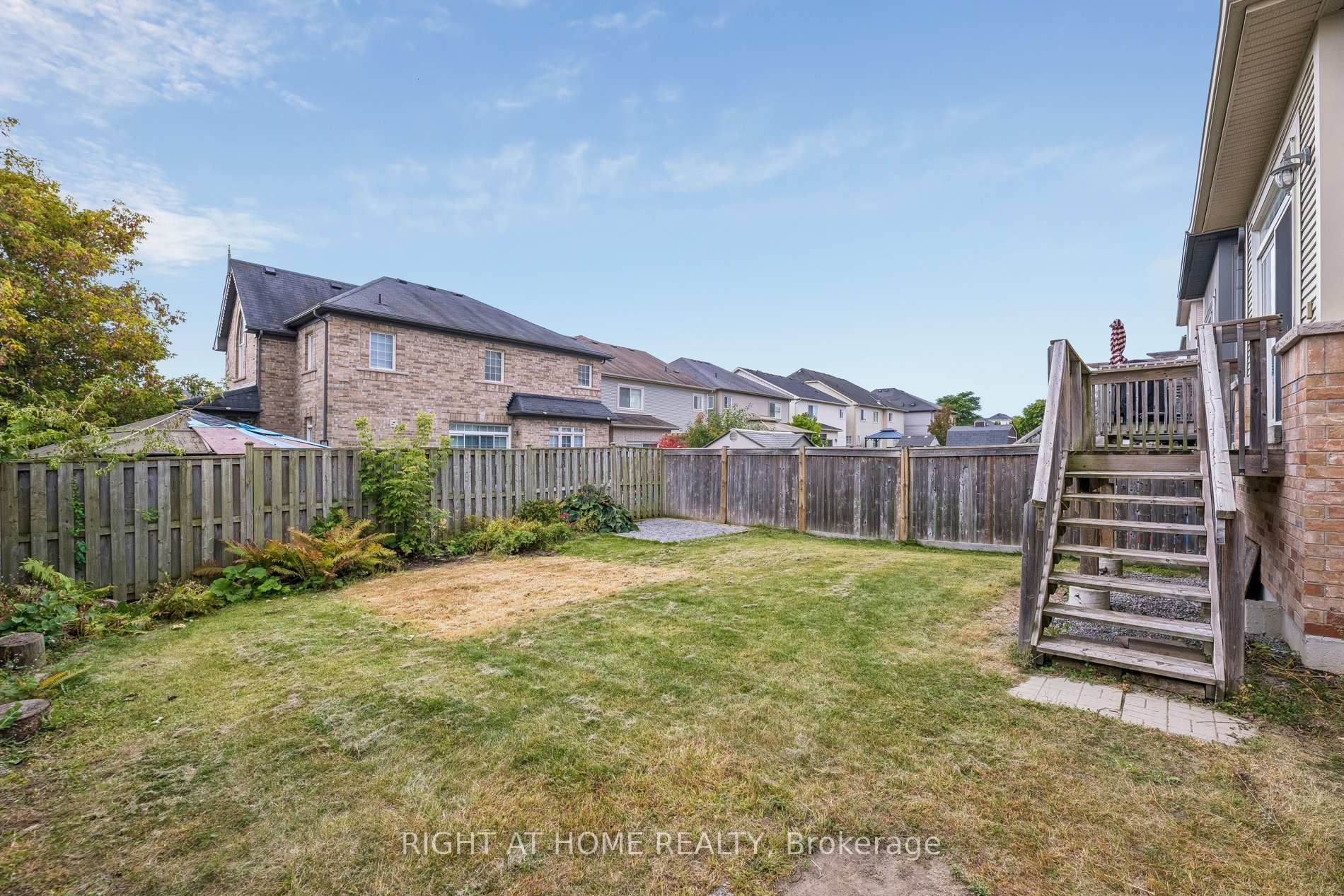Photo 36 of 150 Jennings Drive, Clarington, Bowmanville — HOMEH