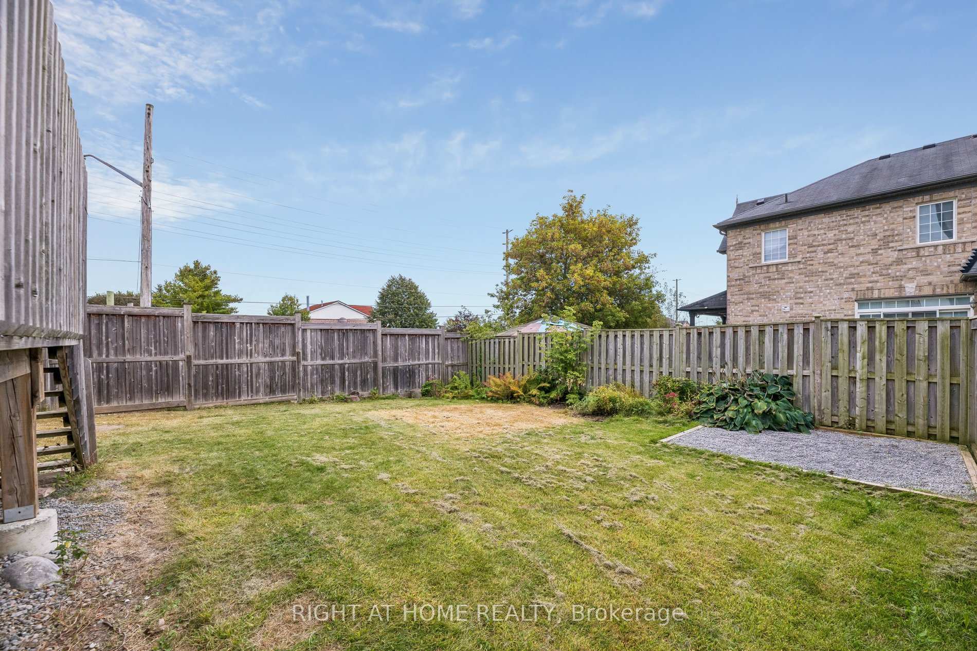 Photo 41 of 150 Jennings Drive, Clarington, Bowmanville — HOMEH