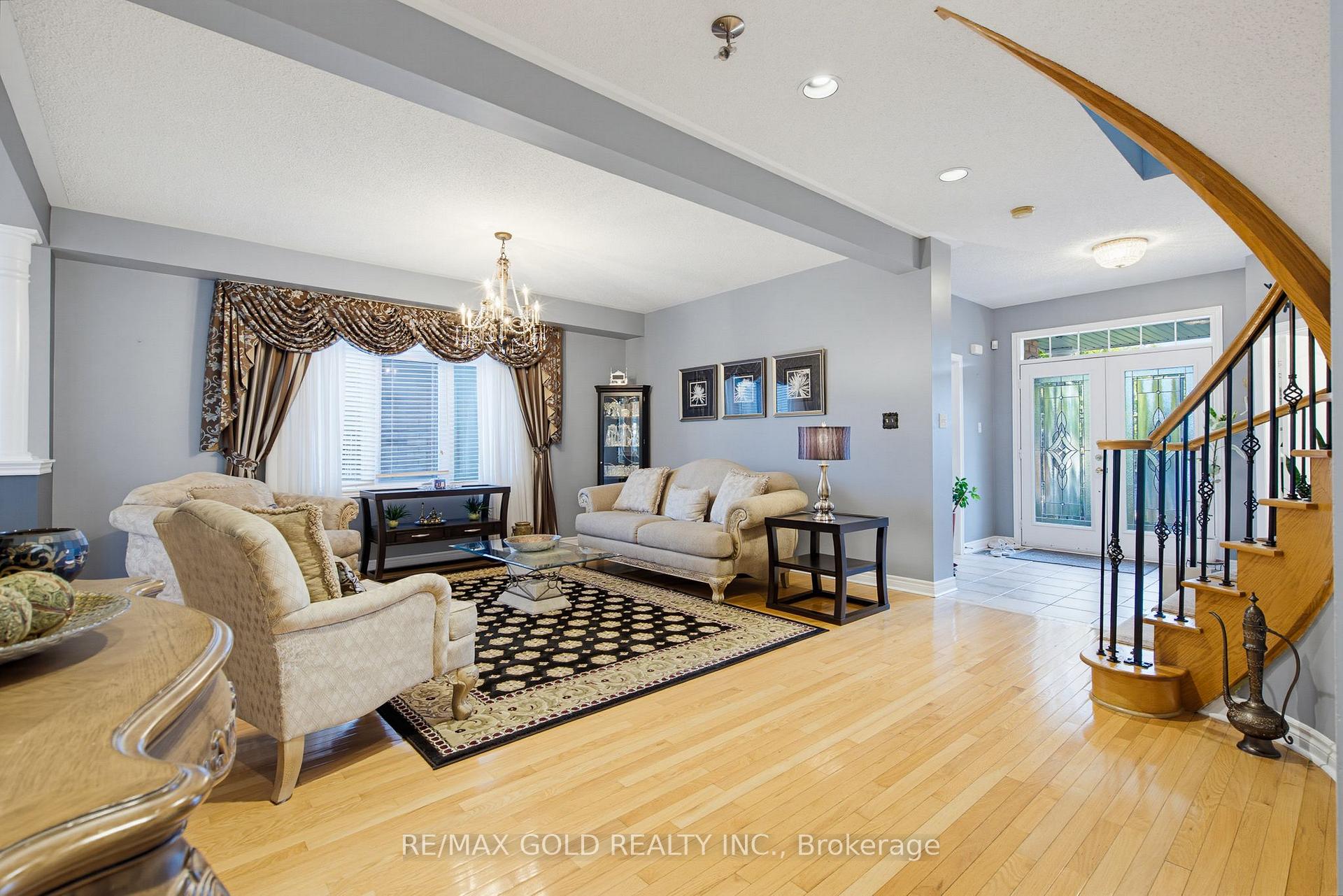 Photo 4 of 29 Blaketon Court, Brampton, Vales of Castlemore — HOMEH