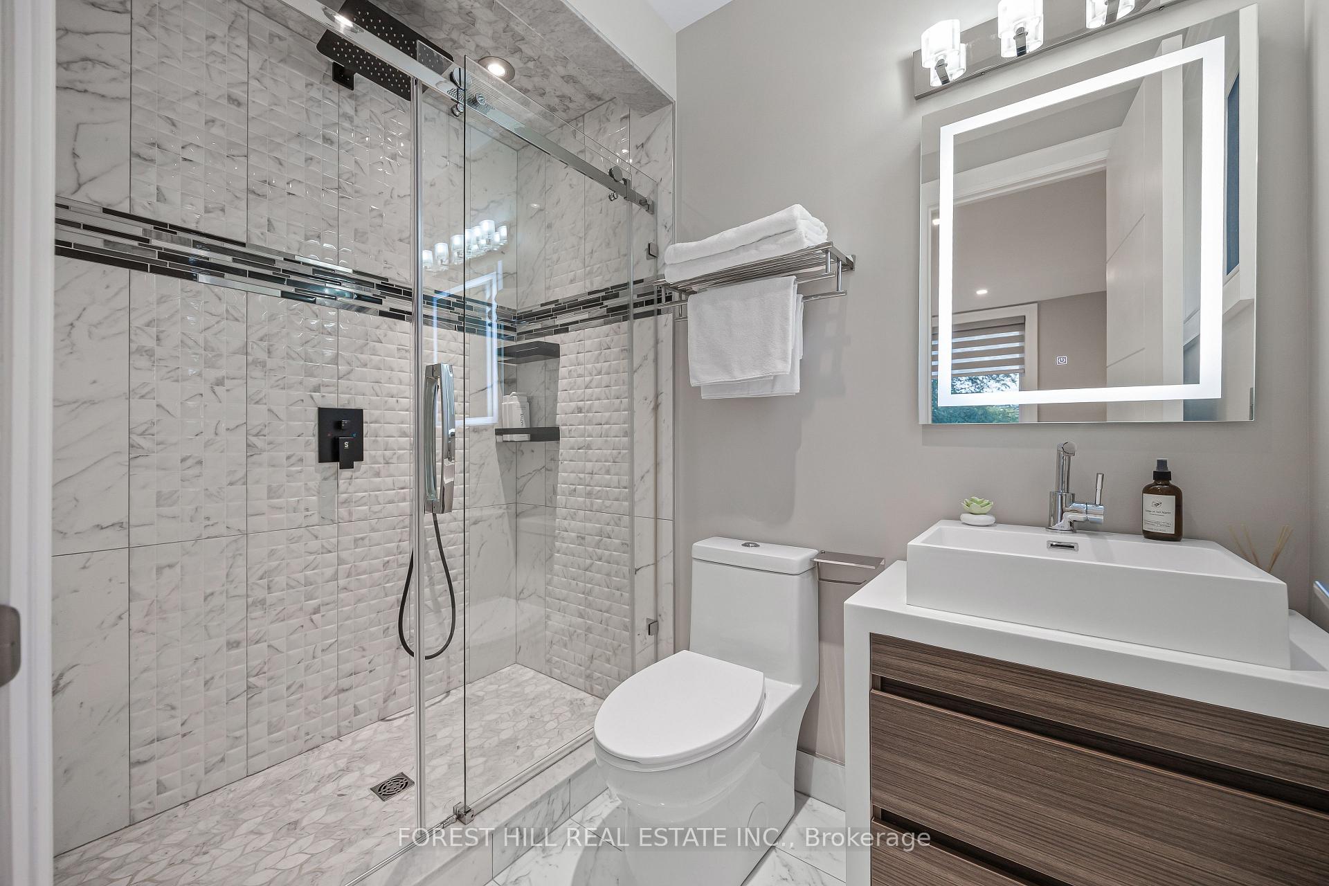 Photo 29 of 70 Devondale Avenue, North York, Newtonbrook West — HOMEH