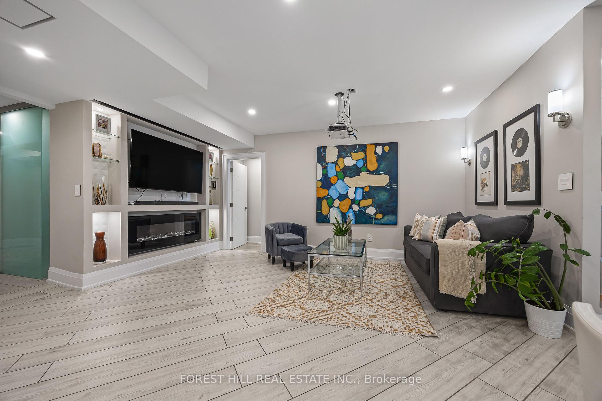 Photo 38 of 70 Devondale Avenue, North York, Newtonbrook West — HOMEH
