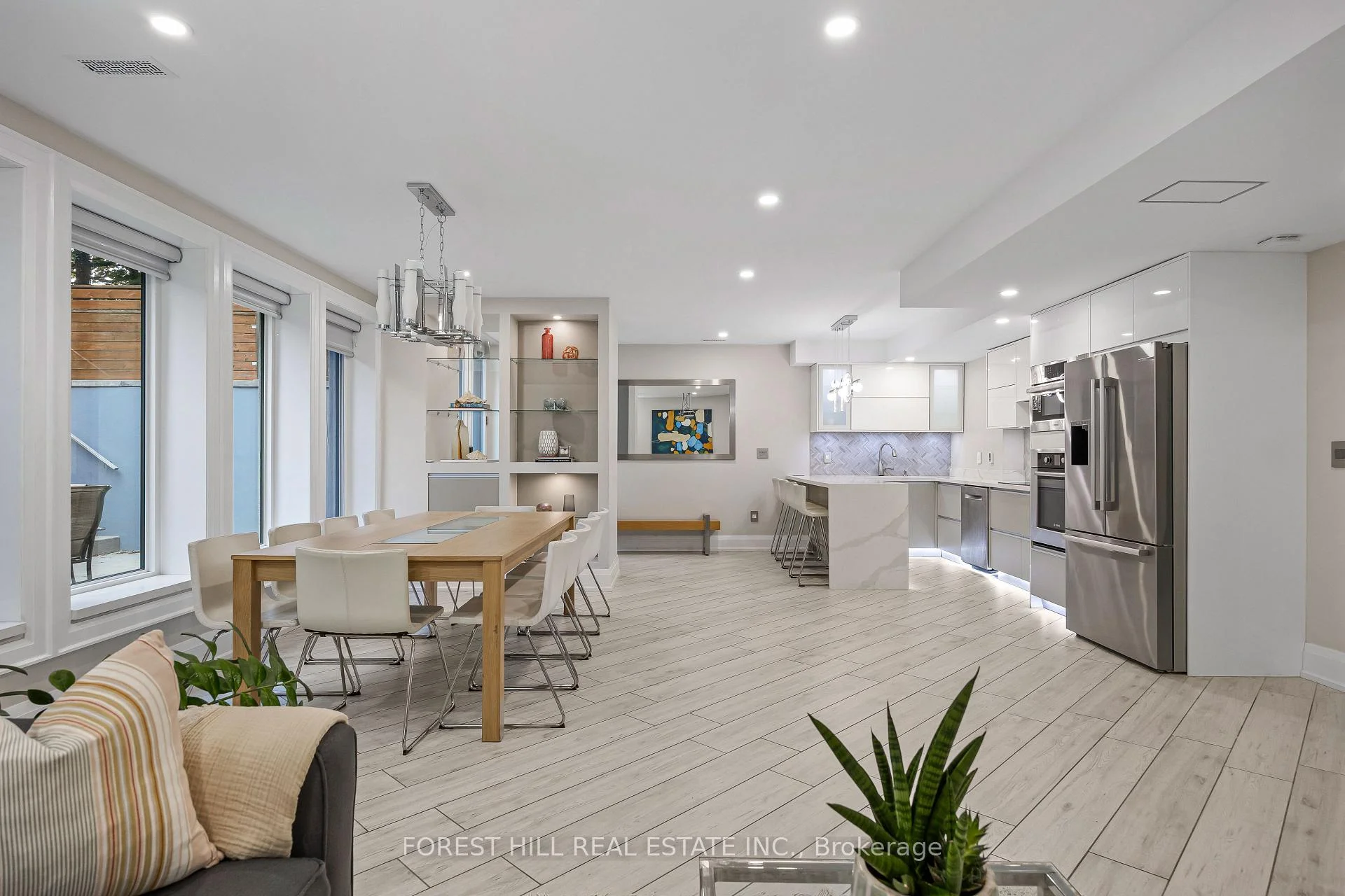 Photo 42 of 70 Devondale Avenue, North York, Newtonbrook West — HOMEH