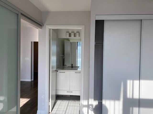 Photo 14 of Unit 408, 435 Richmond Street W, Toronto, Waterfront Communities — HOMEH