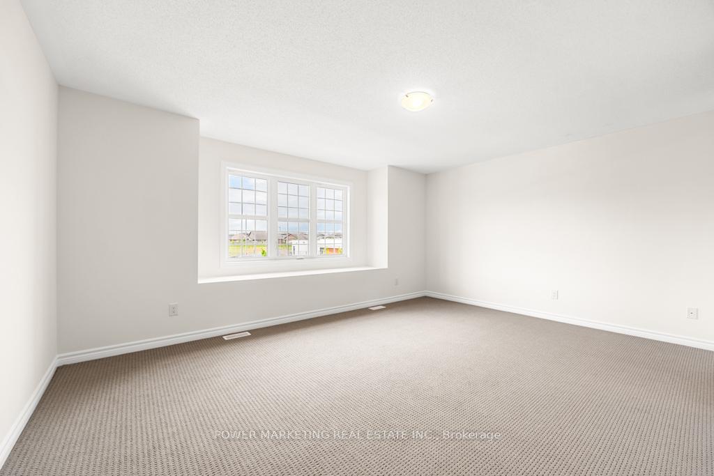 Photo 19 of 69 Defence Street, Ottawa, Kanata - Emerald Meadows/Trailwest — HOMEH