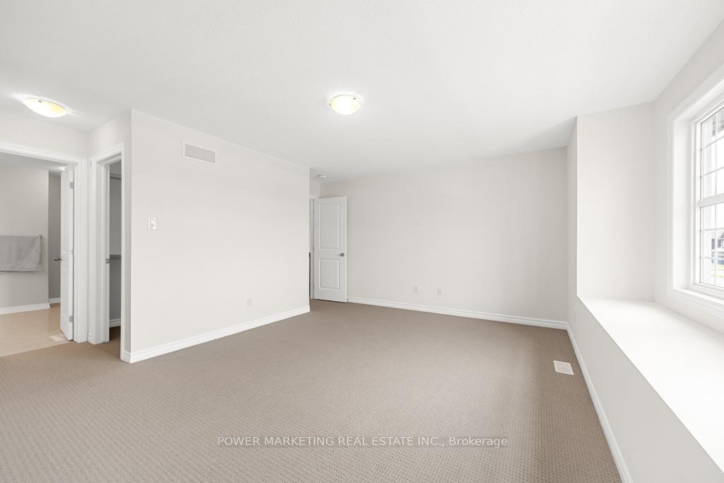 Photo 21 of 69 Defence Street, Ottawa, Kanata - Emerald Meadows/Trailwest — HOMEH