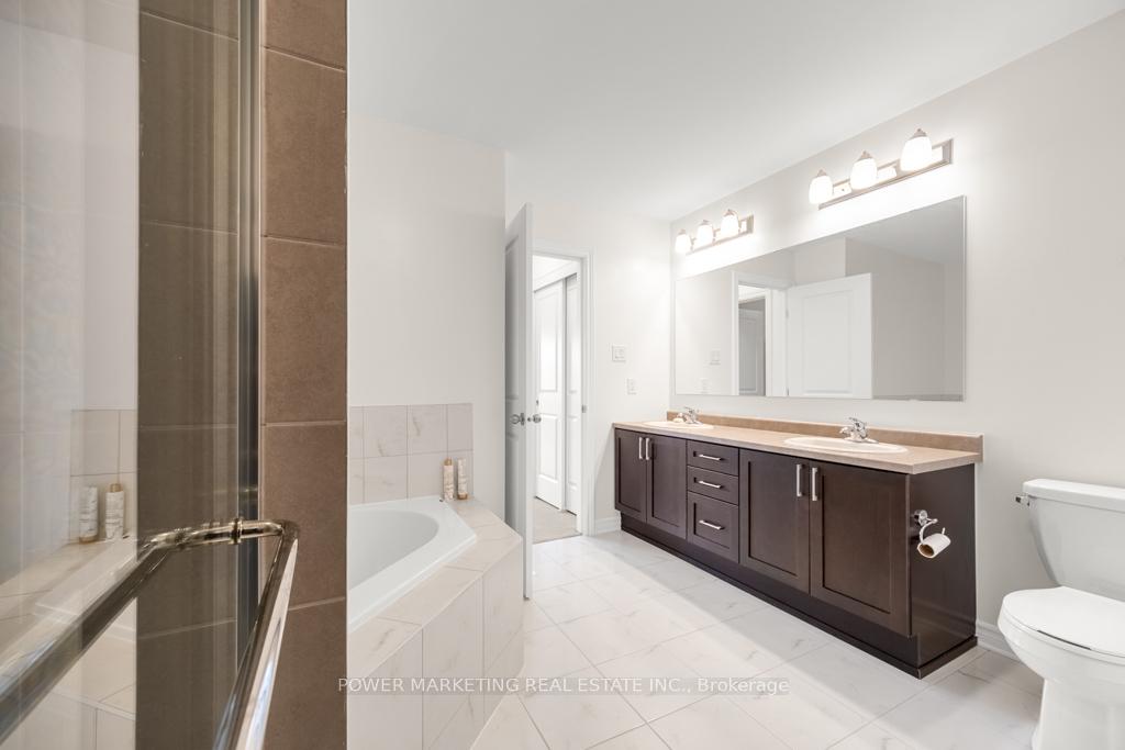 Photo 23 of 69 Defence Street, Ottawa, Kanata - Emerald Meadows/Trailwest — HOMEH