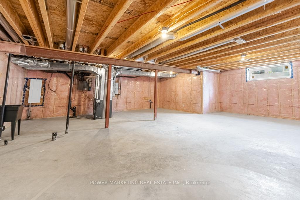 Photo 32 of 69 Defence Street, Ottawa, Kanata - Emerald Meadows/Trailwest — HOMEH