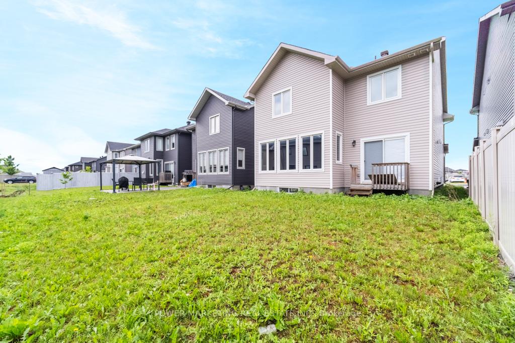 Photo 34 of 69 Defence Street, Ottawa, Kanata - Emerald Meadows/Trailwest — HOMEH