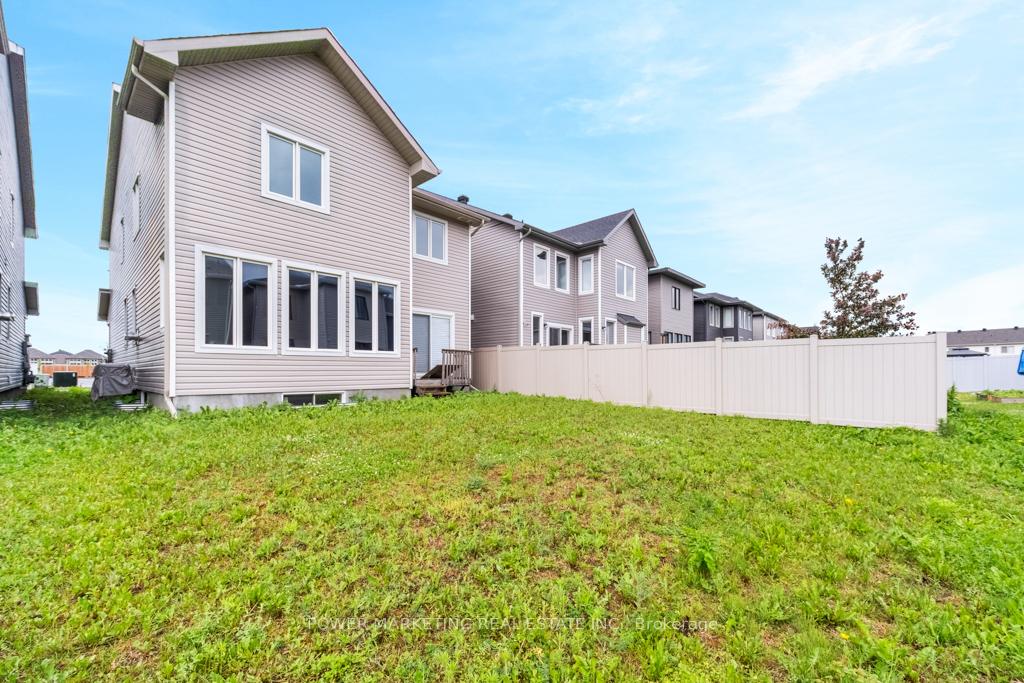 Photo 35 of 69 Defence Street, Ottawa, Kanata - Emerald Meadows/Trailwest — HOMEH