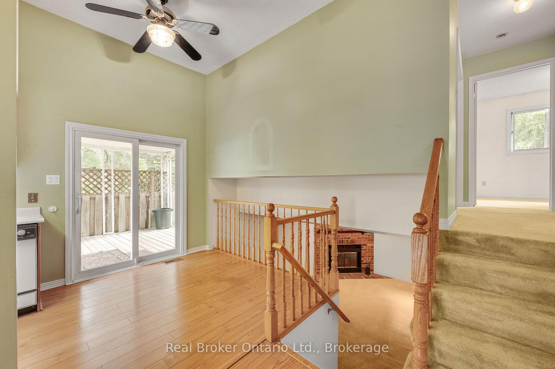 Photo 11 of 1091 Stephenson Drive, Burlington, Brant — HOMEH