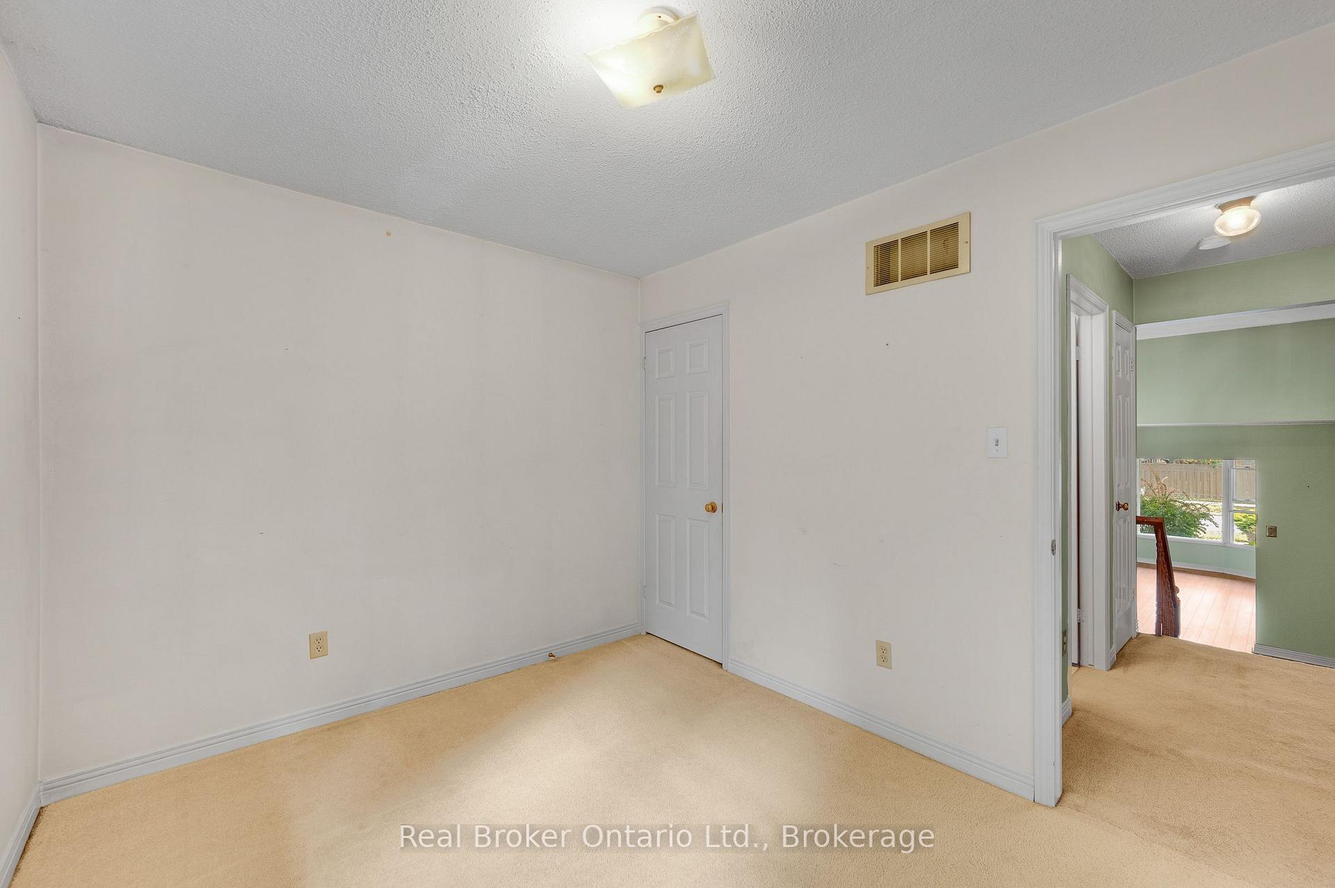 Photo 21 of 1091 Stephenson Drive, Burlington, Brant — HOMEH