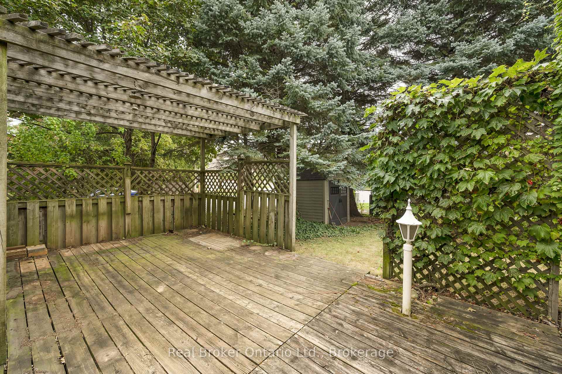Photo 28 of 1091 Stephenson Drive, Burlington, Brant — HOMEH