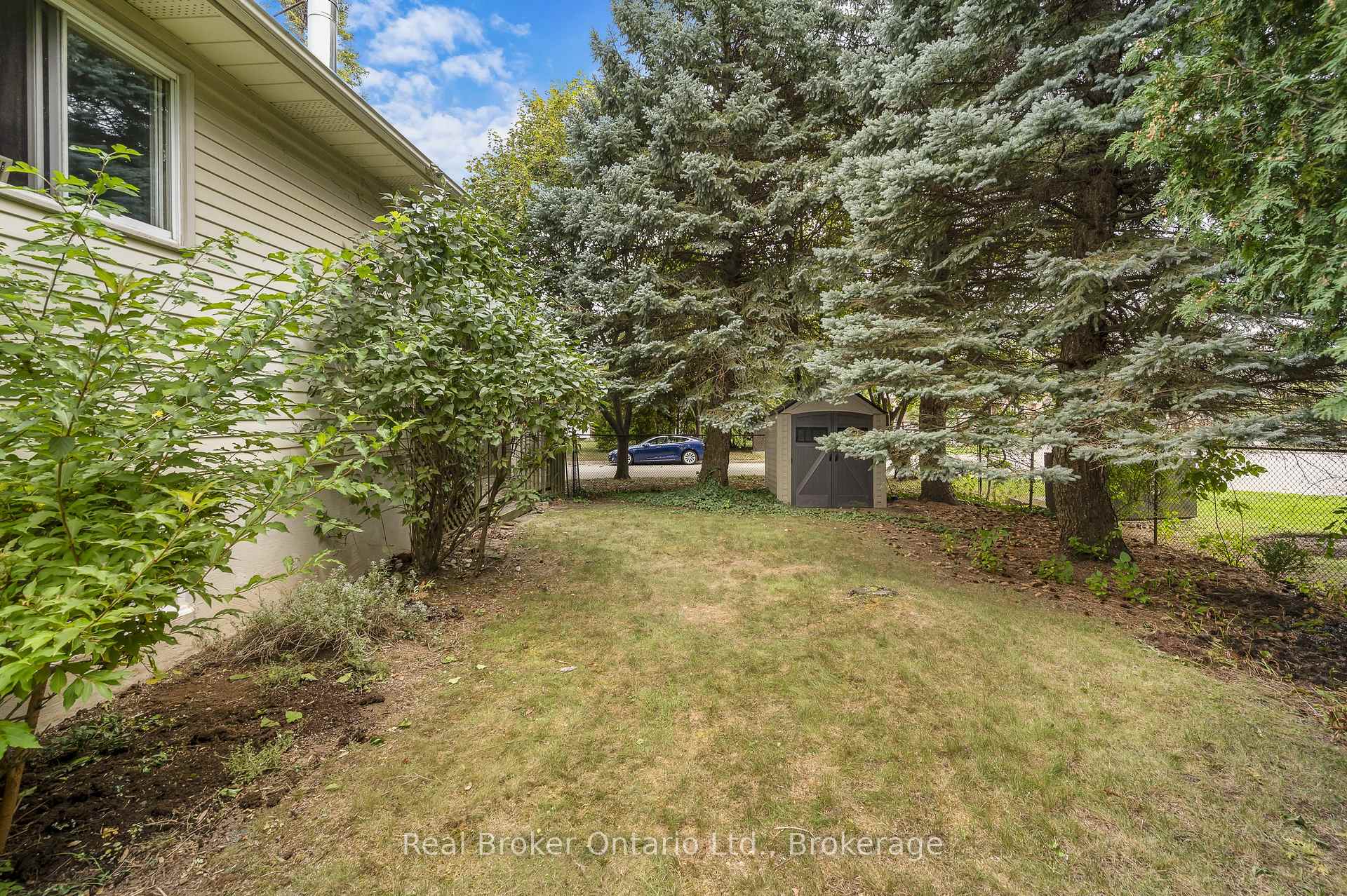 Photo 30 of 1091 Stephenson Drive, Burlington, Brant — HOMEH
