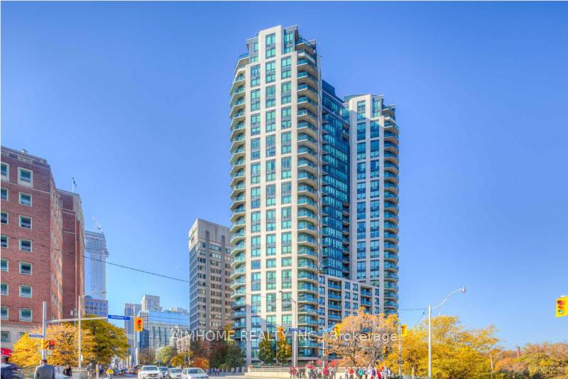 Photo of Unit 2008, 300 Bloor Street E