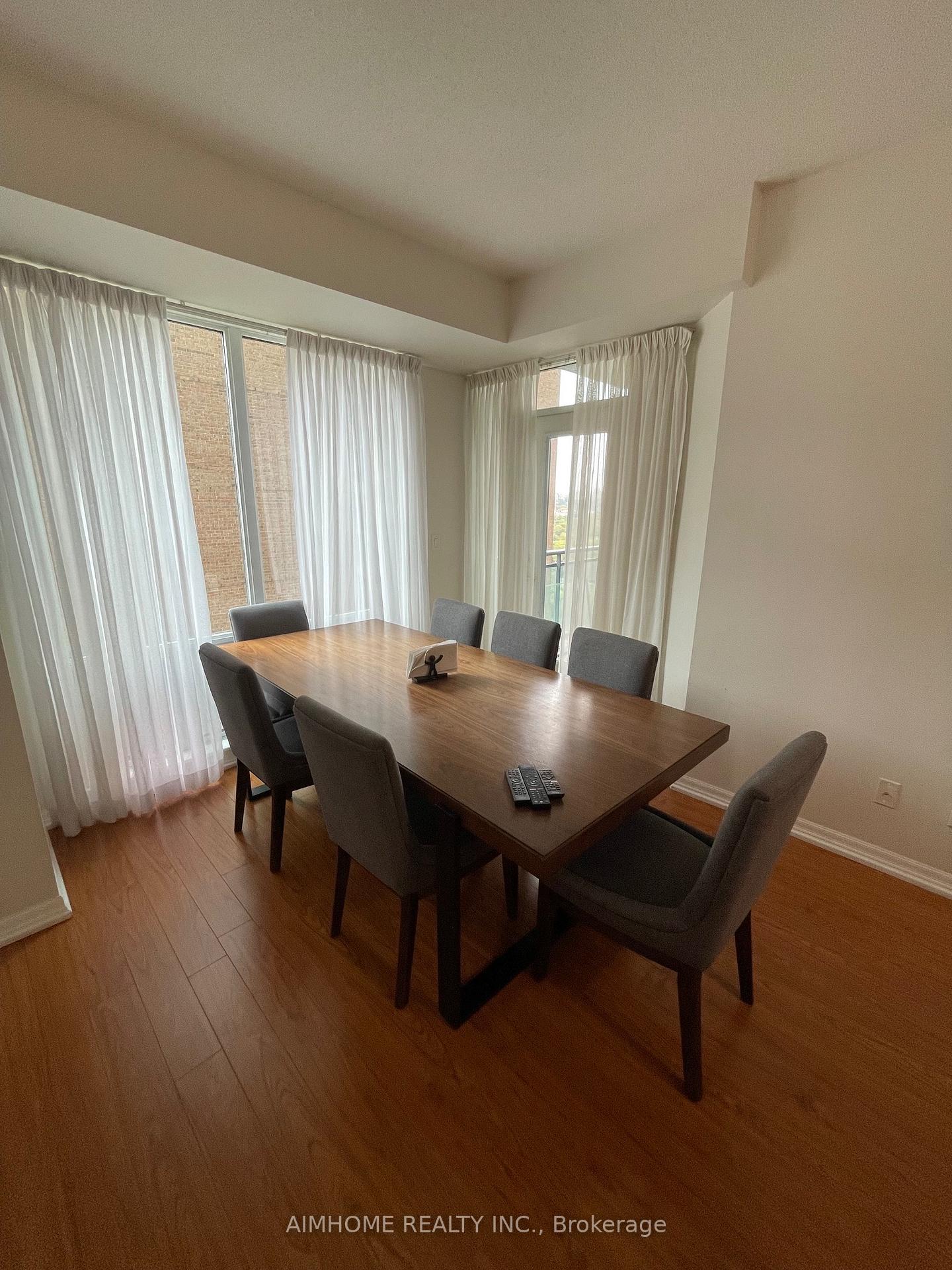 Photo 5 of Unit 2008, 300 Bloor Street E, Toronto, Rosedale-Moore Park — HOMEH