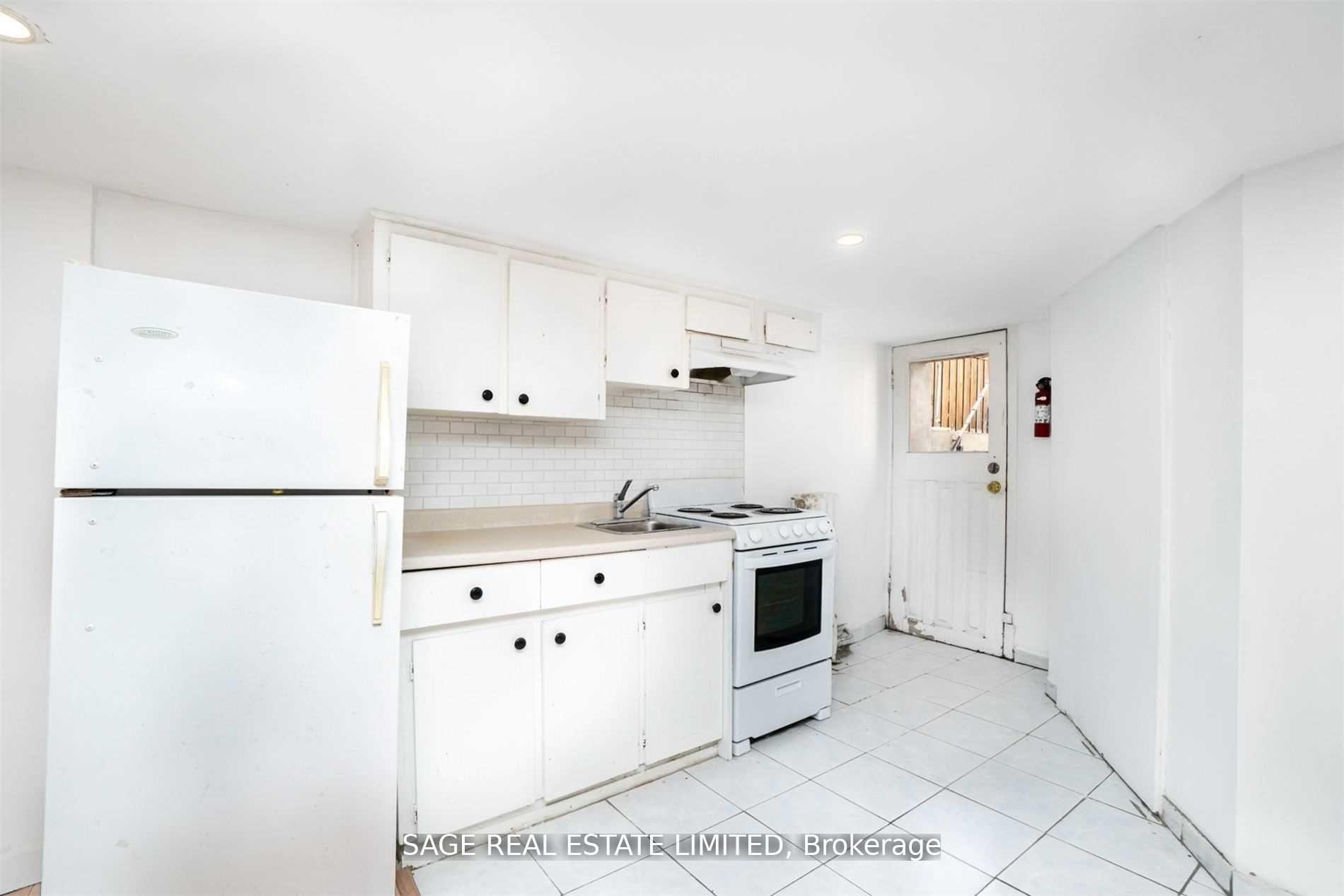 Photo 8 of Unit Lower, 604 Ossington Avenue, Toronto, Palmerston-Little Italy — HOMEH