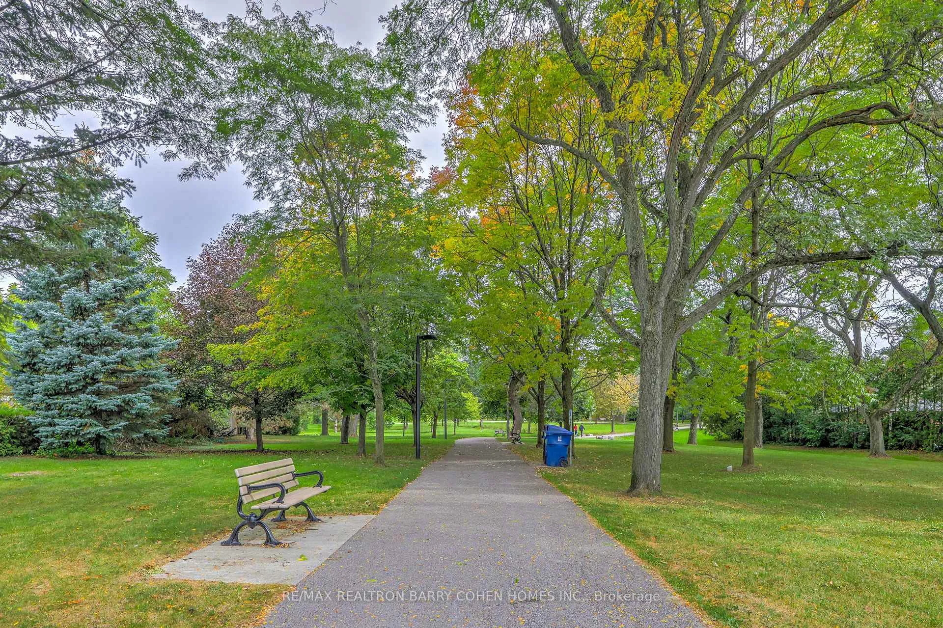 Photo 53 of 3 Greengate Road, North York, Banbury-Don Mills — HOMEH