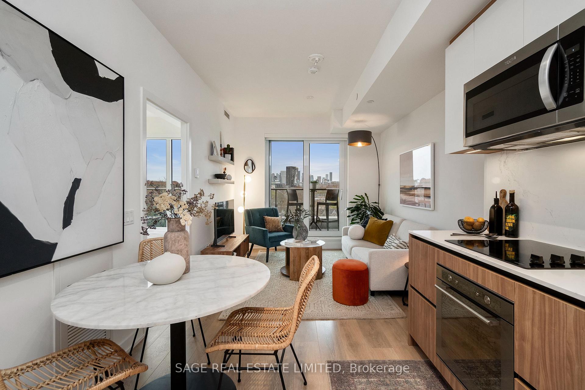 Photo of Unit 606, 150 Logan Avenue