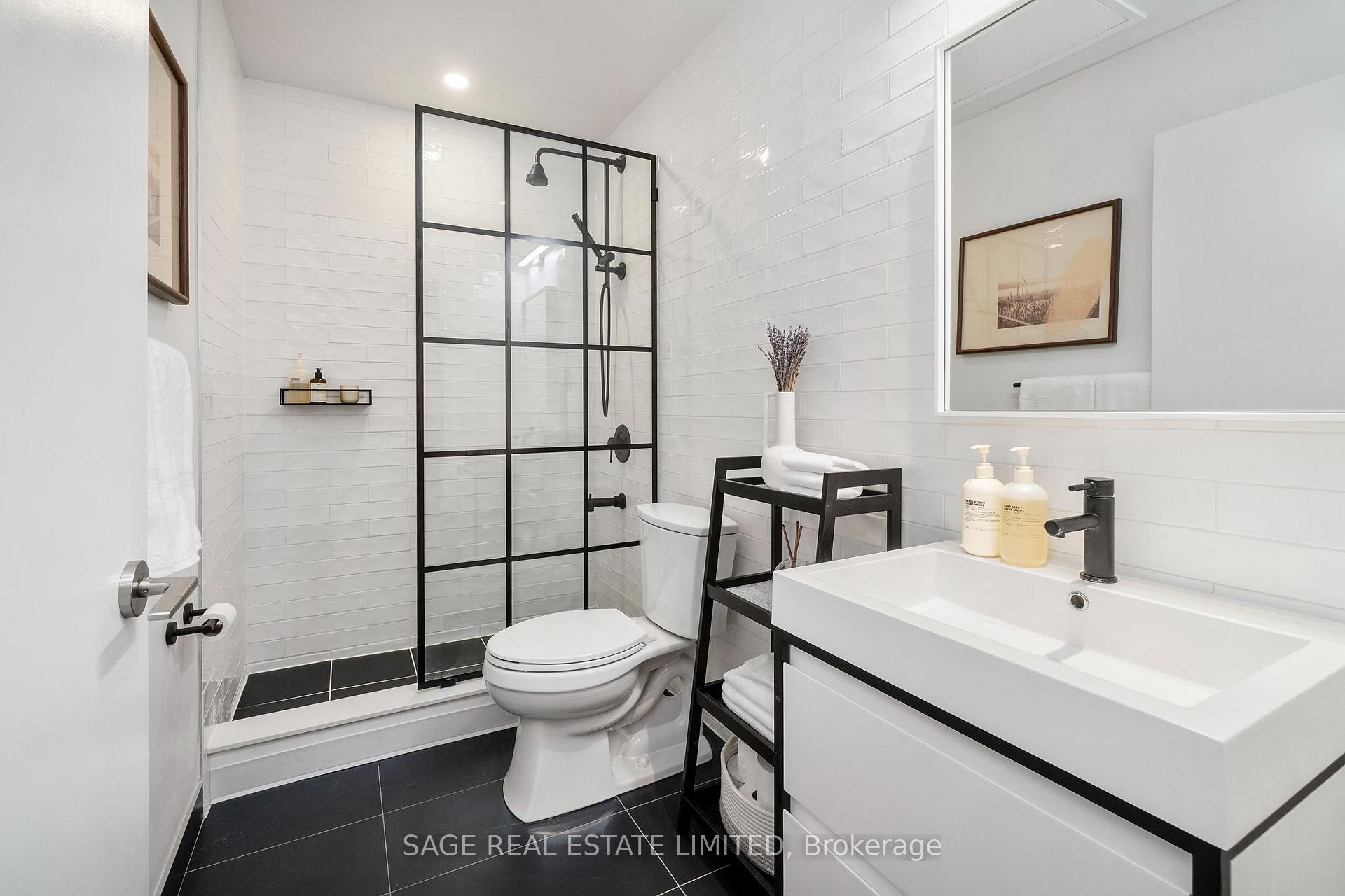 Photo 11 of Unit 606, 150 Logan Avenue, Toronto, South Riverdale — HOMEH