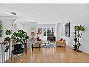 Photo 4 of 258 Carleton Avenue, Ottawa, Ottawa West/Tunneys Pasture — HOMEH