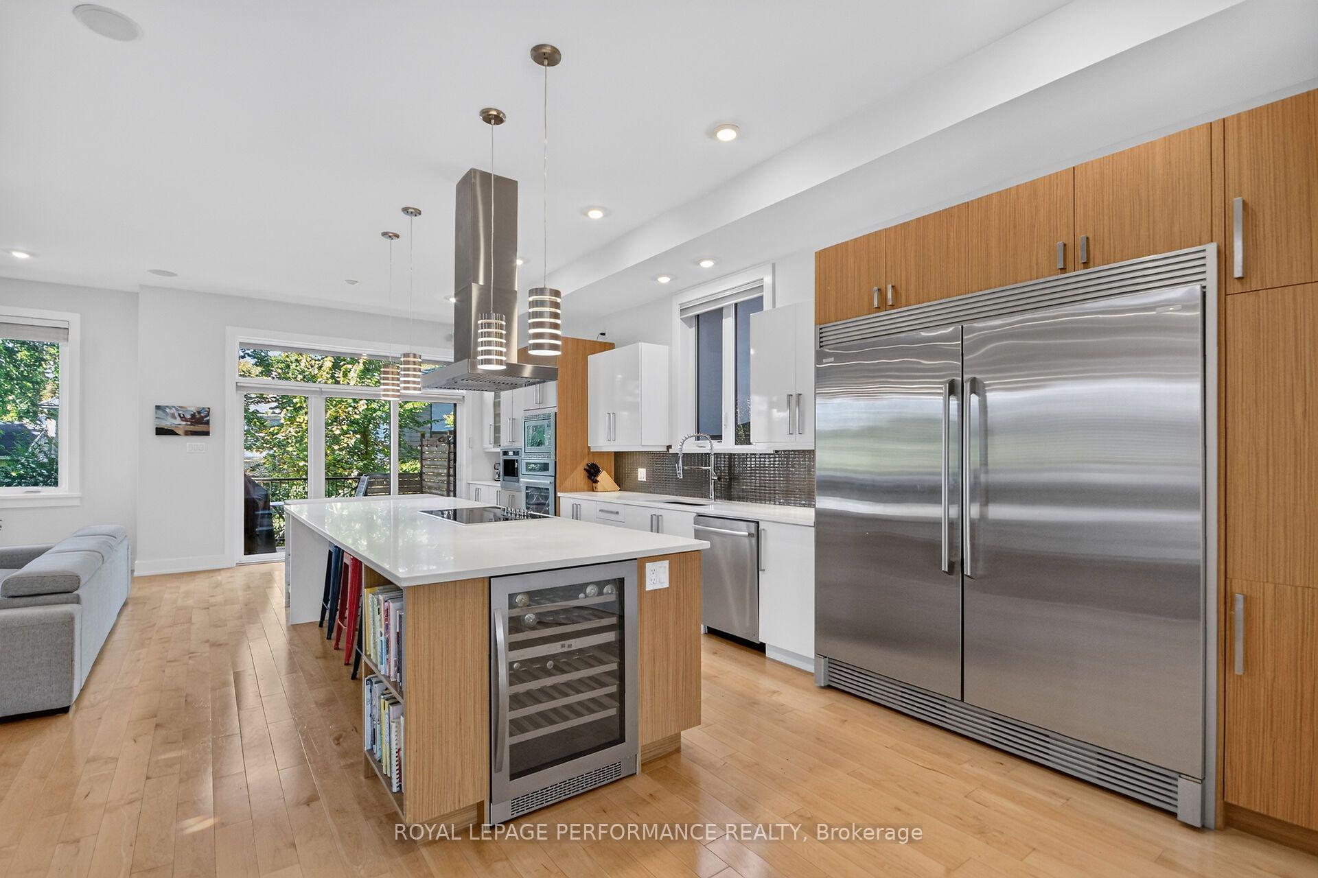 Photo 15 of 258 Carleton Avenue, Ottawa, Ottawa West/Tunneys Pasture — HOMEH