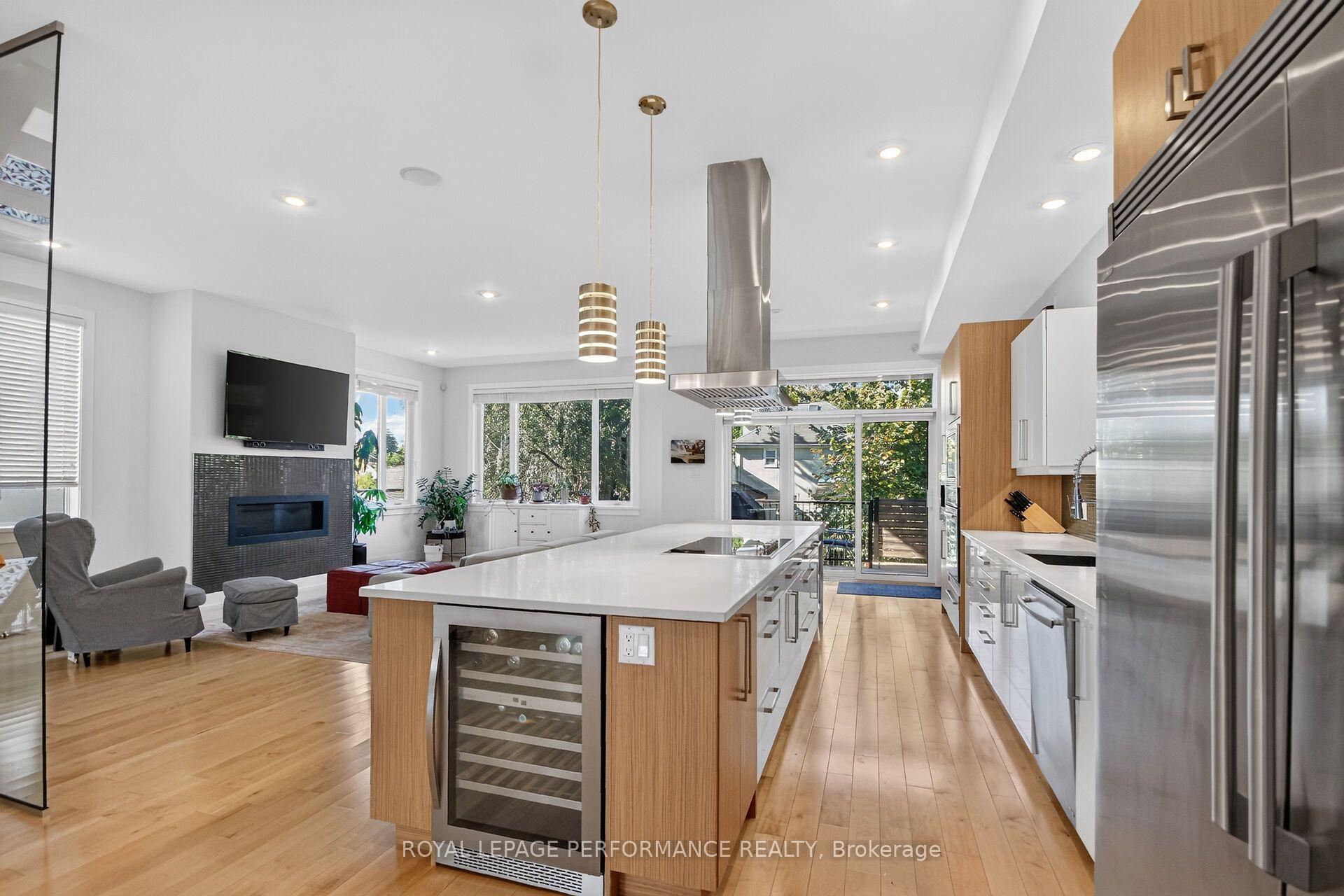 Photo 17 of 258 Carleton Avenue, Ottawa, Ottawa West/Tunneys Pasture — HOMEH