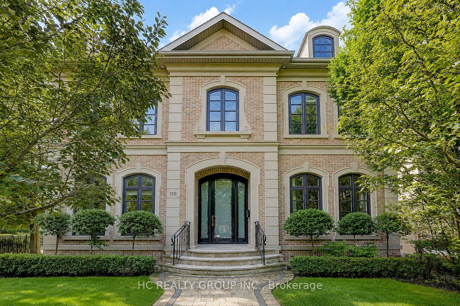 Photo of 119 Strathallan Boulevard