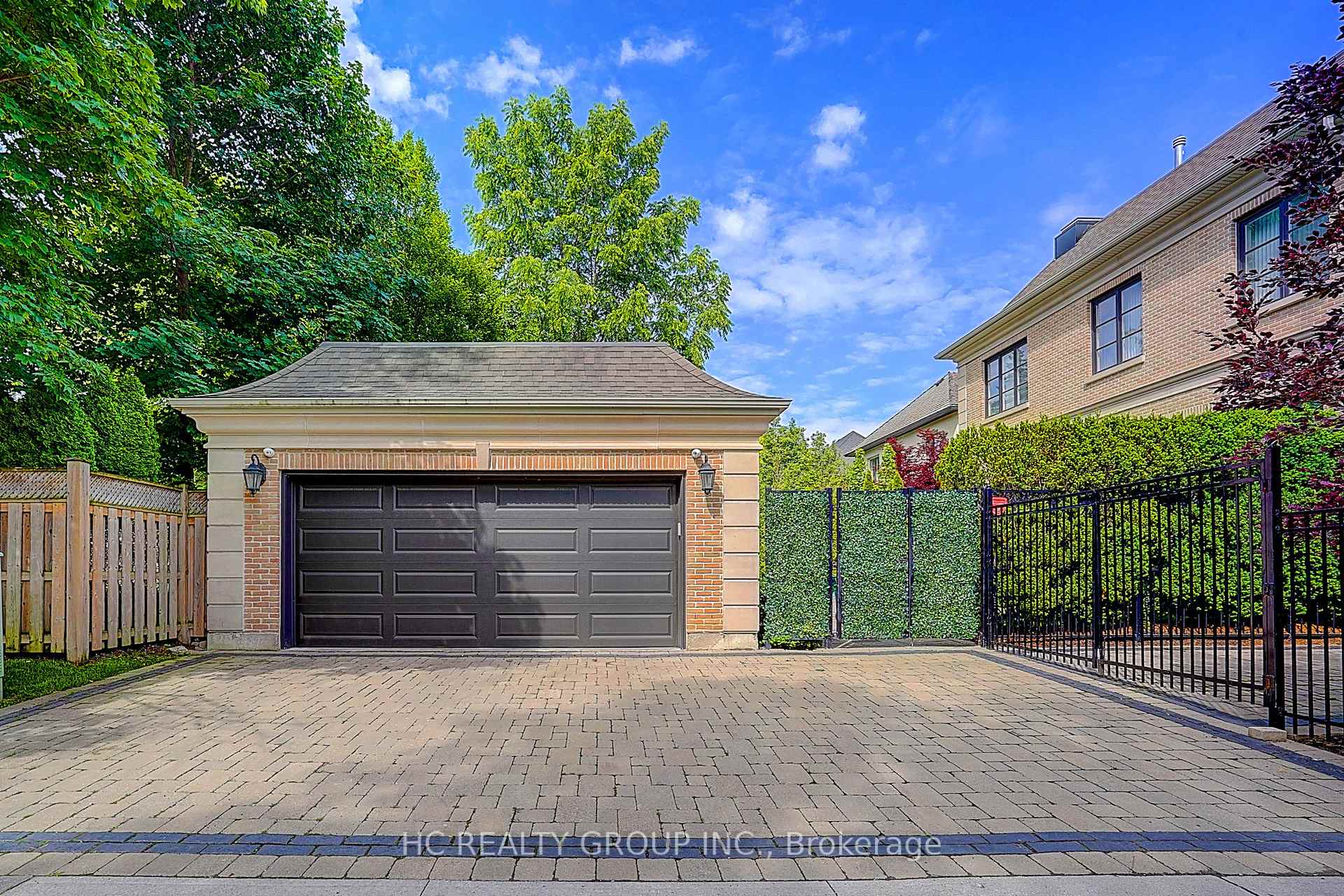 Photo 4 of 119 Strathallan Boulevard, Toronto, Lawrence Park South — HOMEH
