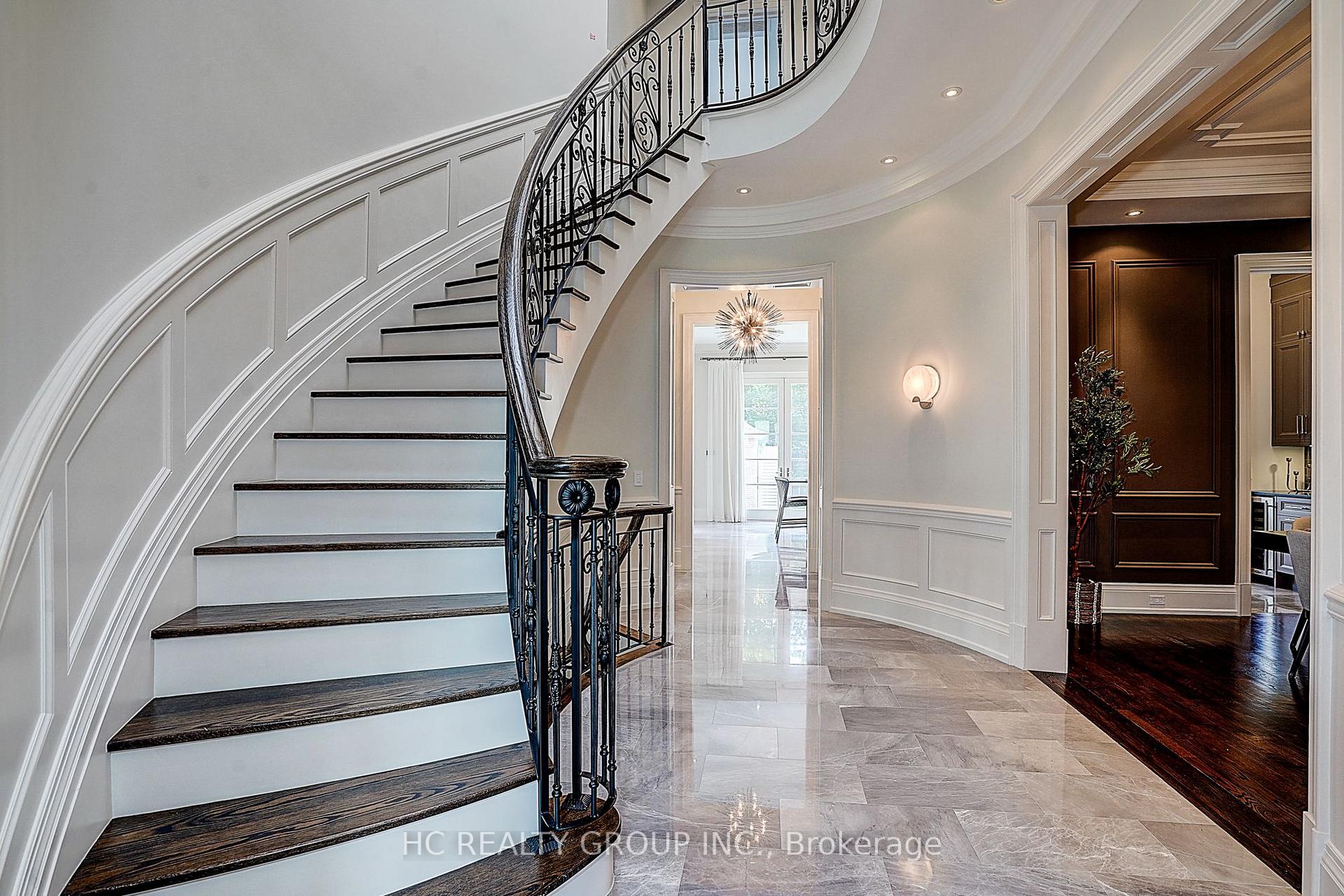 Photo 10 of 119 Strathallan Boulevard, Toronto, Lawrence Park South — HOMEH