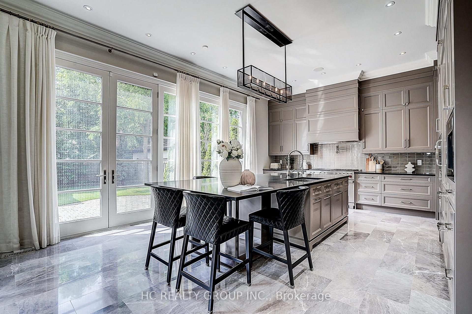 Photo 17 of 119 Strathallan Boulevard, Toronto, Lawrence Park South — HOMEH