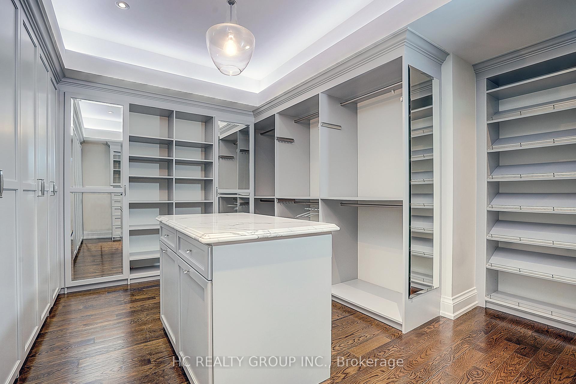 Photo 32 of 119 Strathallan Boulevard, Toronto, Lawrence Park South — HOMEH