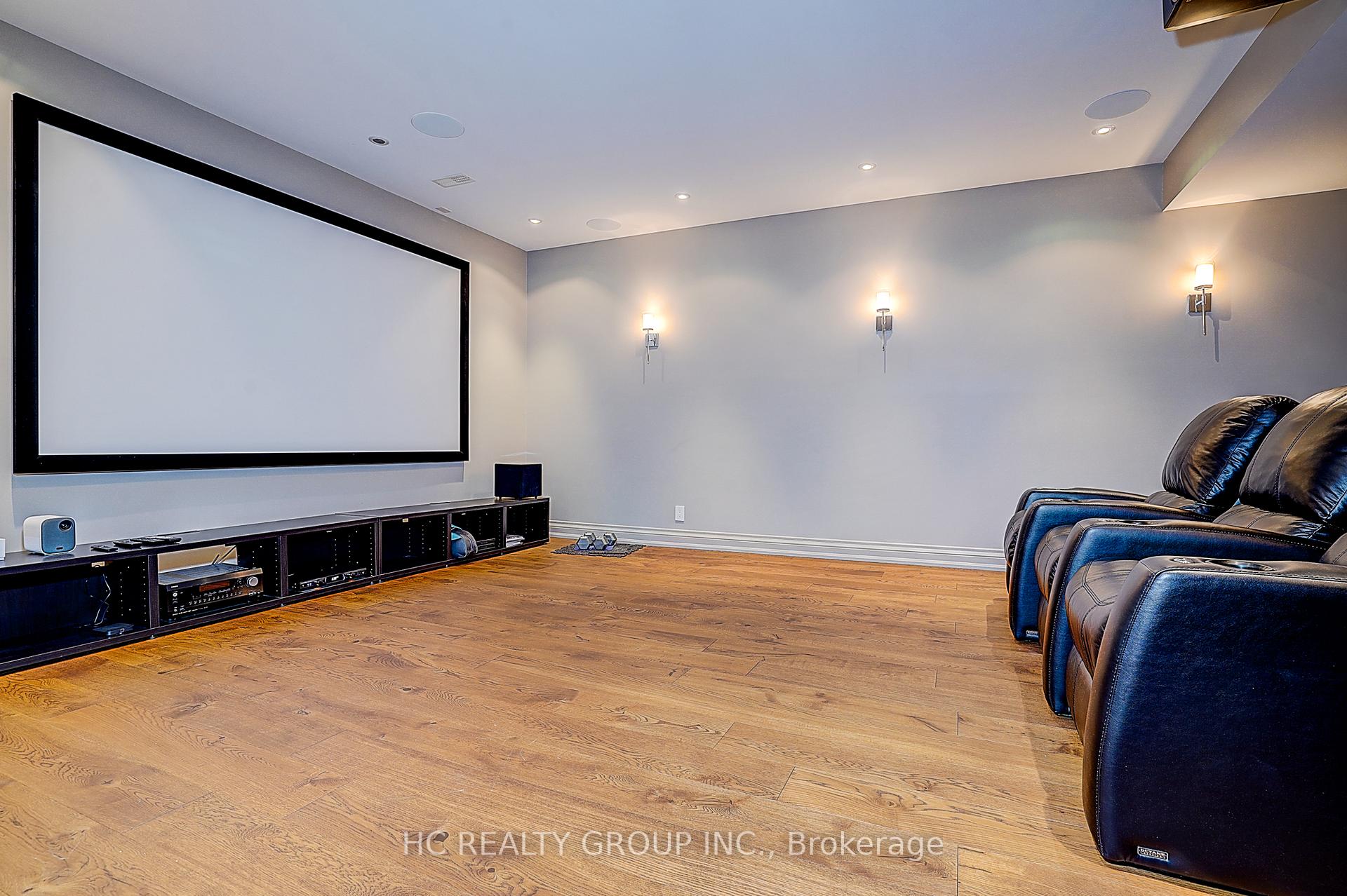 Photo 43 of 119 Strathallan Boulevard, Toronto, Lawrence Park South — HOMEH