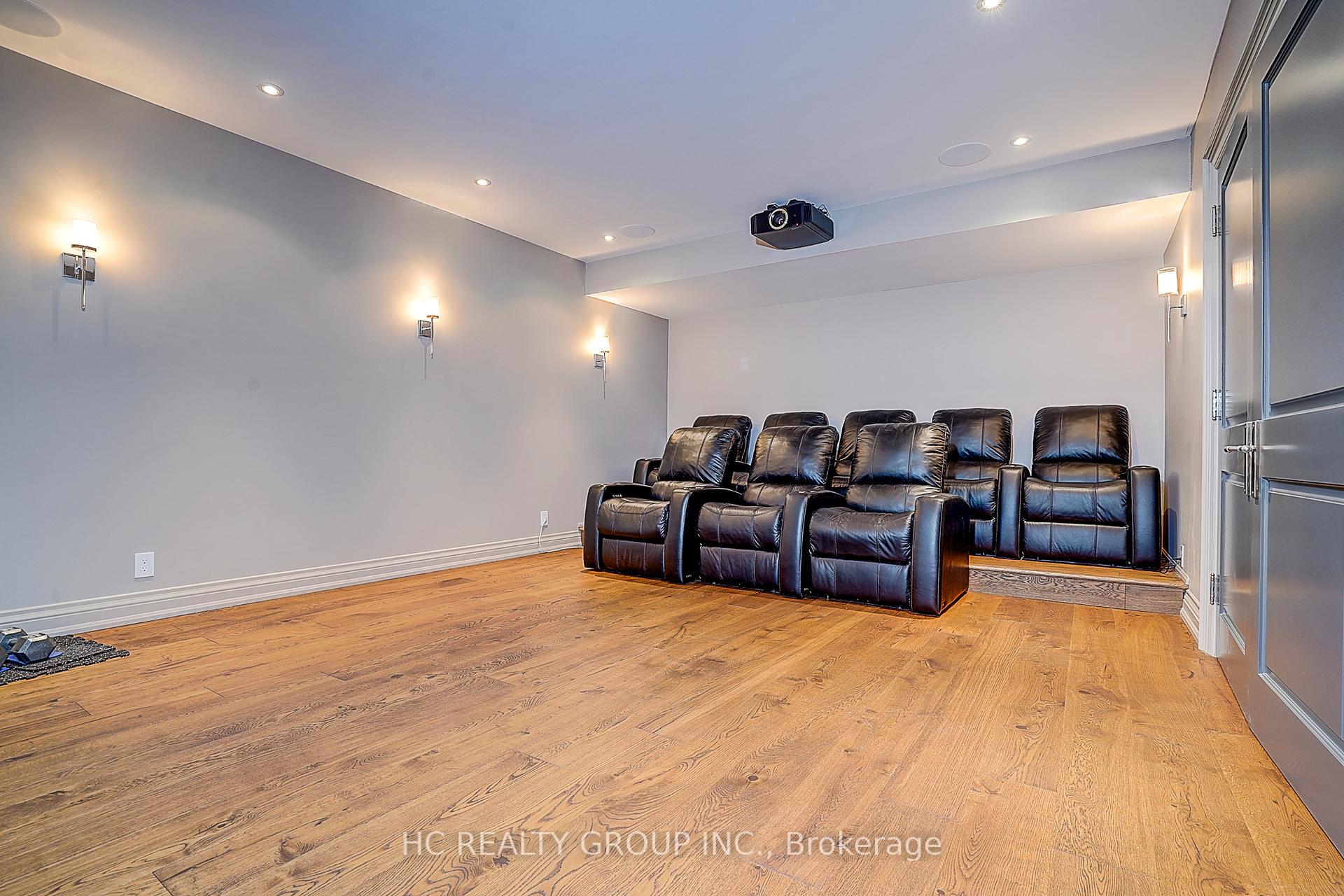 Photo 44 of 119 Strathallan Boulevard, Toronto, Lawrence Park South — HOMEH