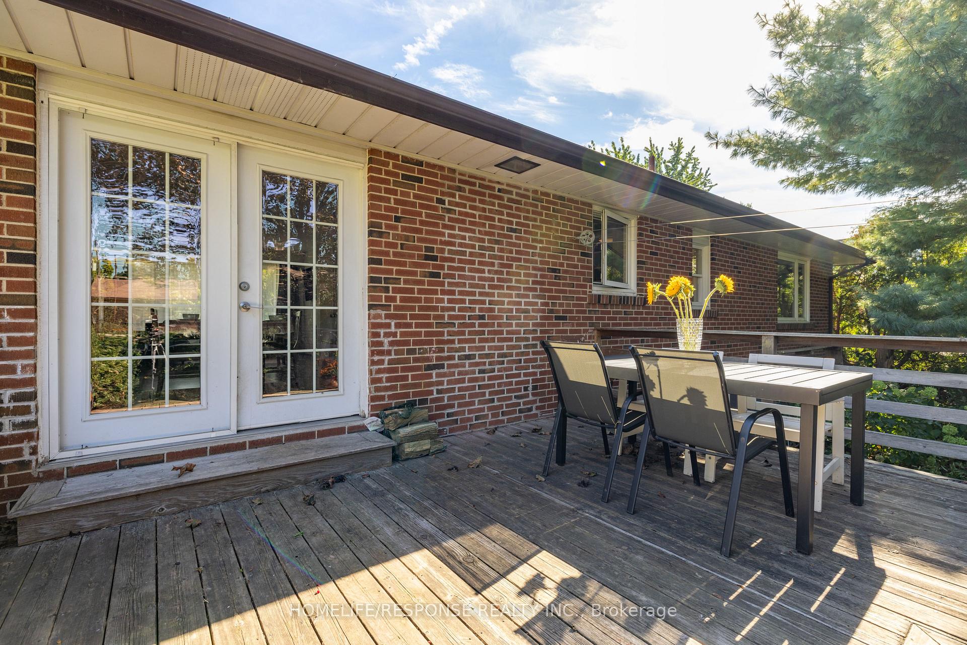 Photo 10 of 181 McGill Street, Mississauga, Cooksville — HOMEH