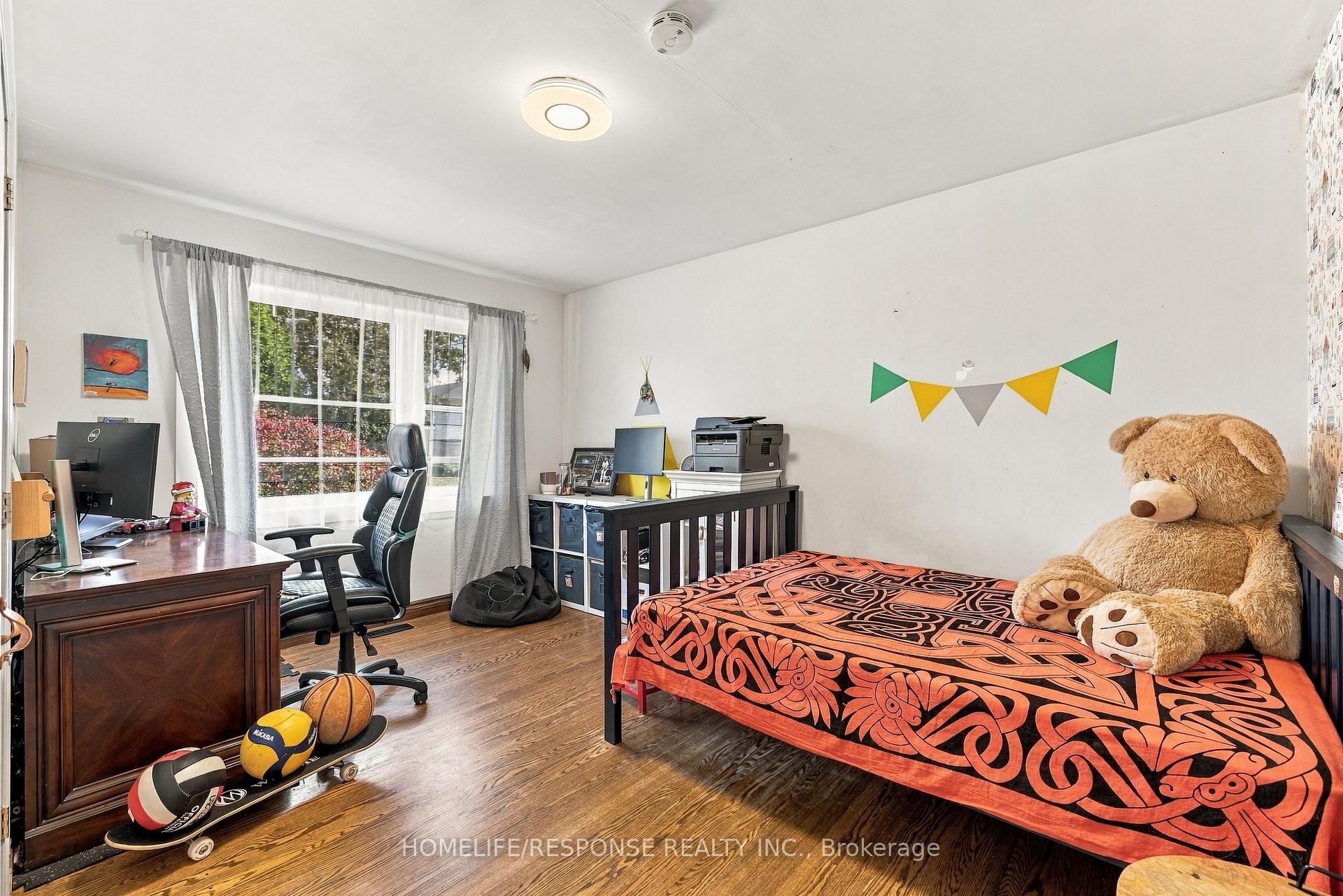 Photo 16 of 181 McGill Street, Mississauga, Cooksville — HOMEH