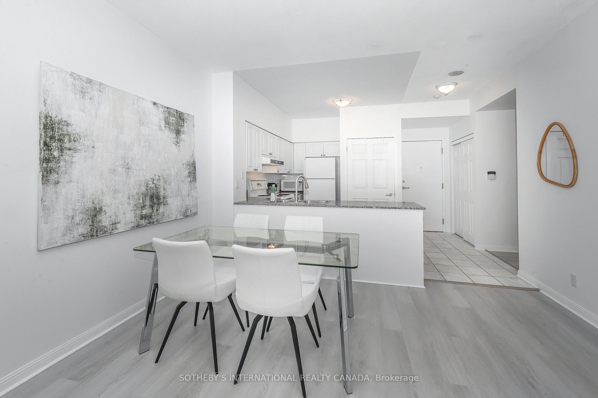 Photo 6 of Unit 1815, 230 Queens Quay W, Toronto, Waterfront Communities — HOMEH