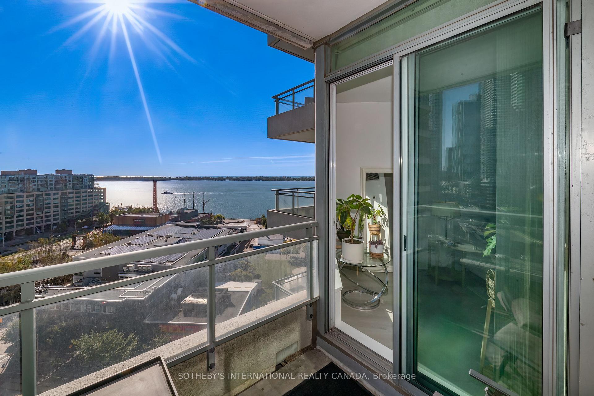 Photo 1 of Unit 1815, 230 Queens Quay W, Toronto, Waterfront Communities — HOMEH