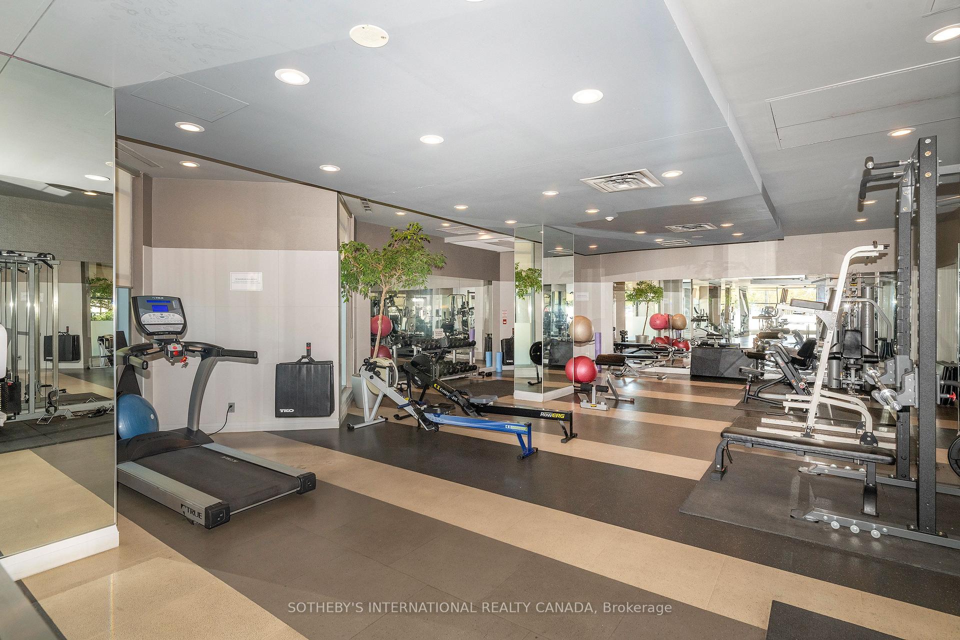 Photo 13 of Unit 1815, 230 Queens Quay W, Toronto, Waterfront Communities — HOMEH