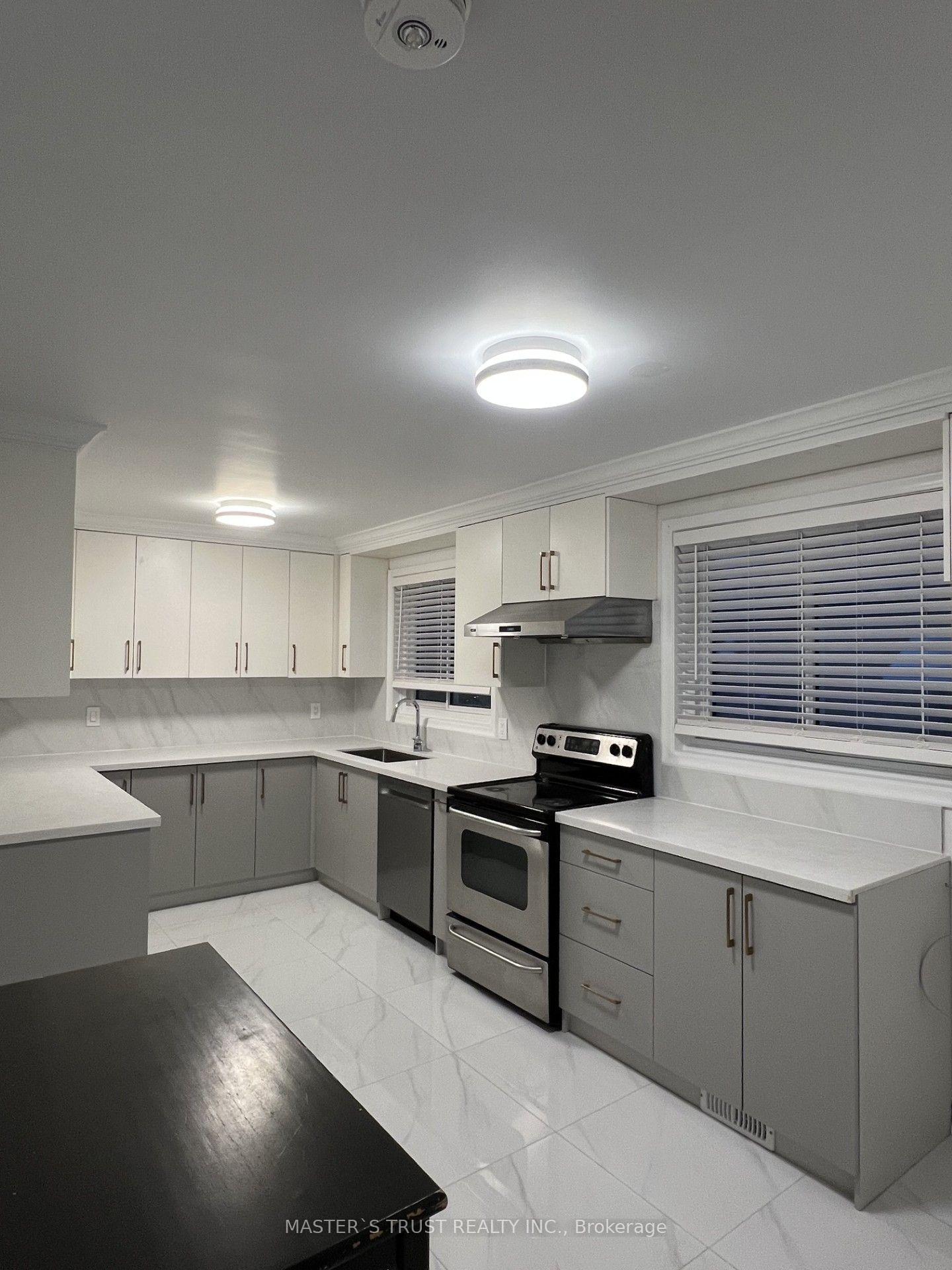 Photo 2 of Unit Main, 139 Amberjack Boulevard, Scarborough, Woburn — HOMEH